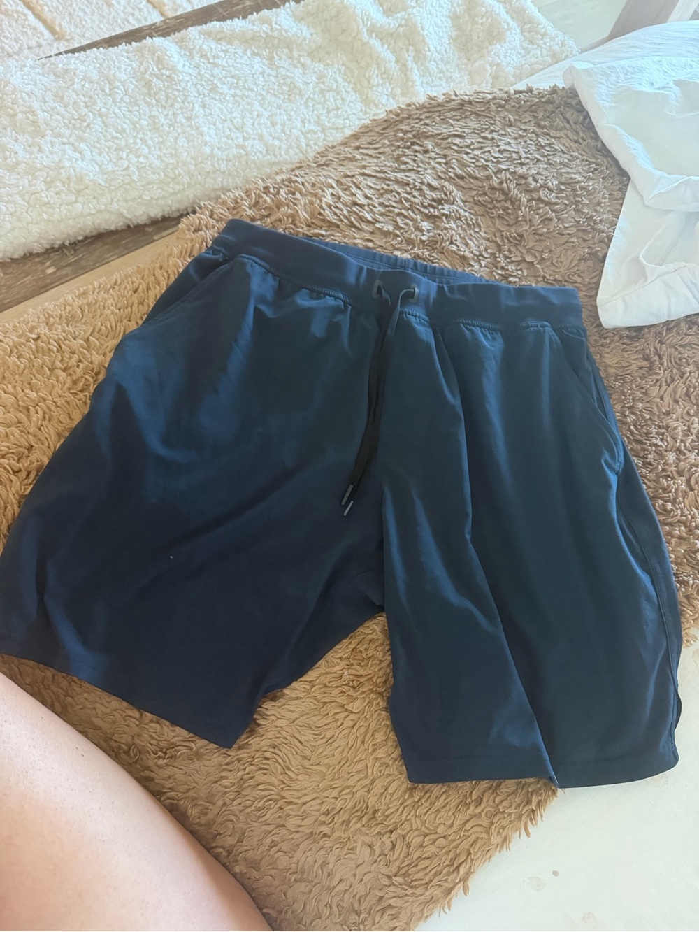 manduka Navy men’s Athletic Shorts